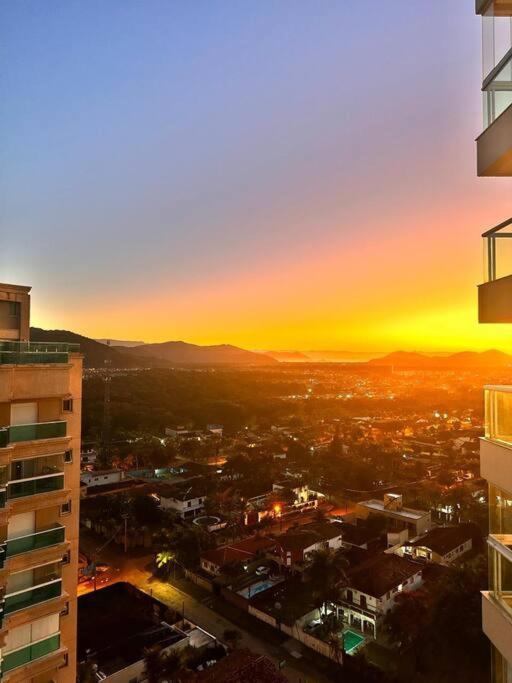 Apto Com Vista Para O Mar Com 2 Vagas - Гуаружа Экстерьер фото